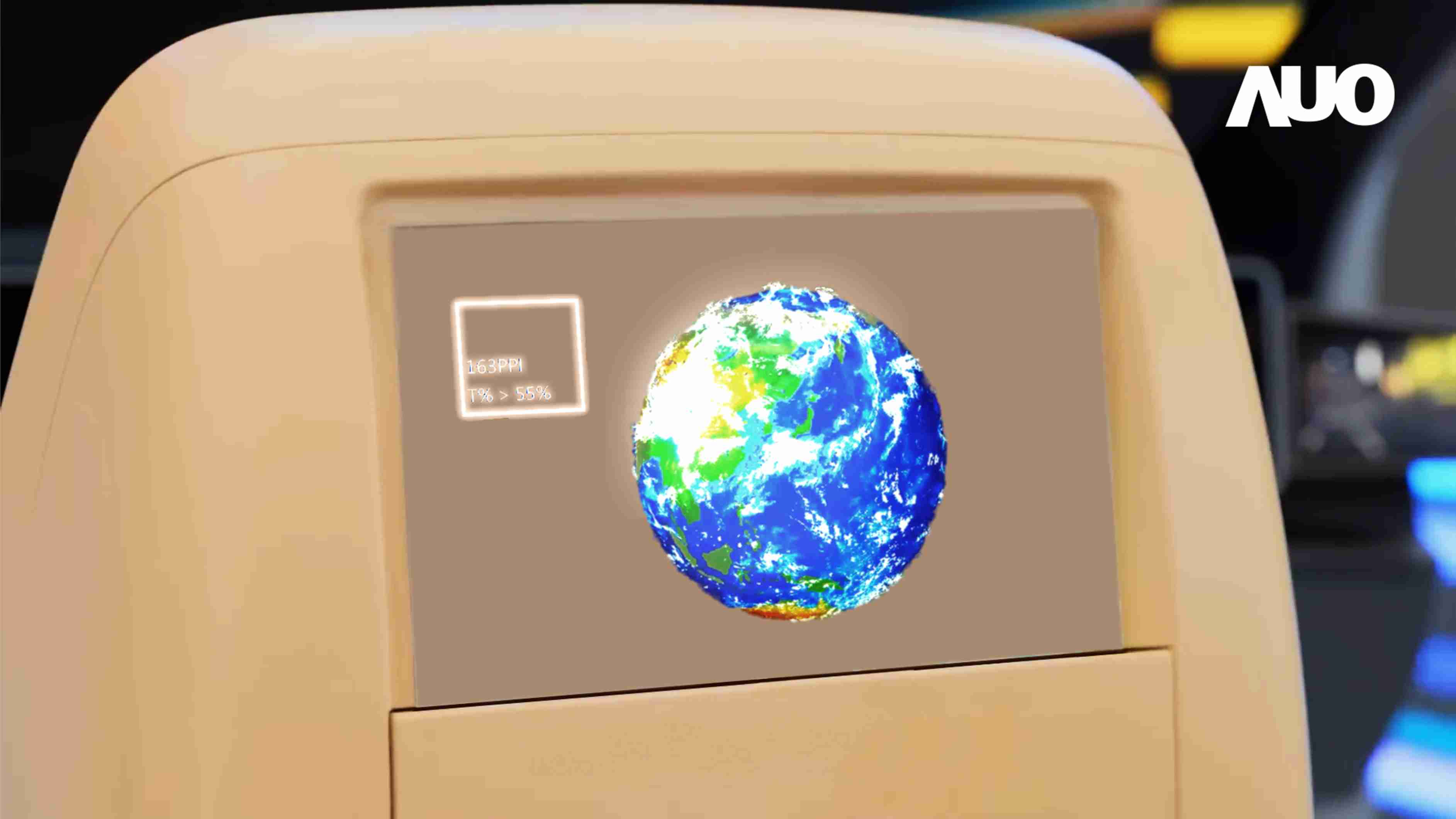 尊时凯龙突破设计与制程挑战，，，推出全球最高分辨率163ppi的13.5吋透明Micro LED面板，，，并积极布局智能车市场，，，，以期拓展透明显示应用的可能性